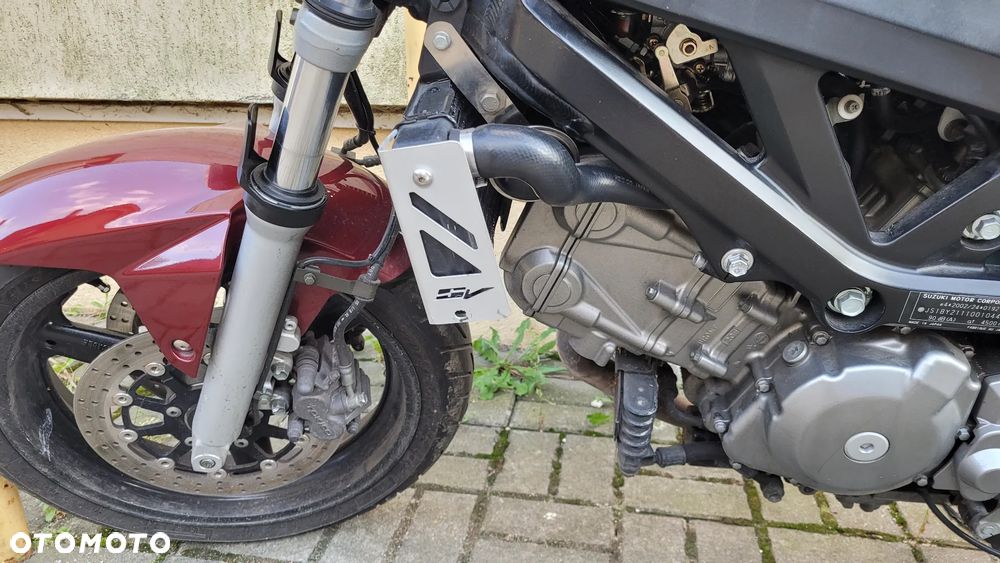 Suzuki SV - 7