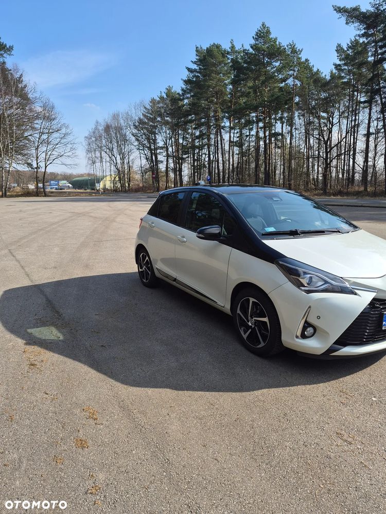 Toyota Yaris 1.5 Selection - 2