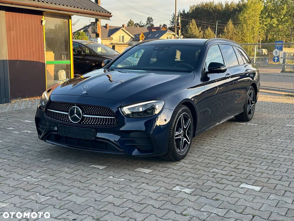 Mercedes-Benz Klasa E 200 9G-TRONIC AMG Line - 3