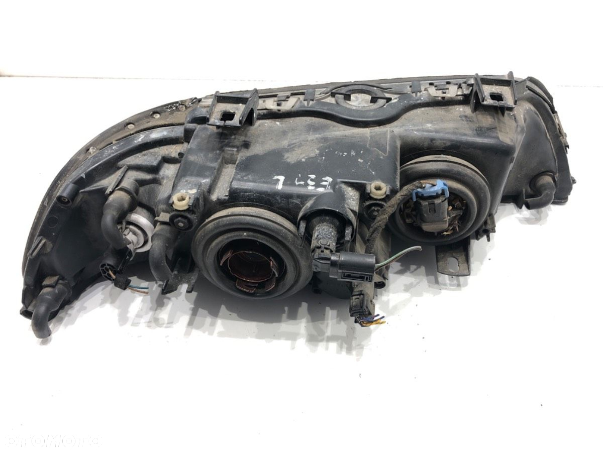 REFLEKTOR LEWY PRZÓD XENON - 306.00 PLN - BMW 5 Touring (E39) 1996 - 2004 530 d 142 kW [193 KM] - 3