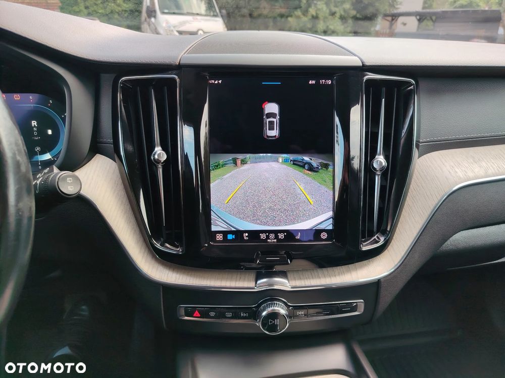 Volvo XC 60 B4 D AWD Inscription - 21