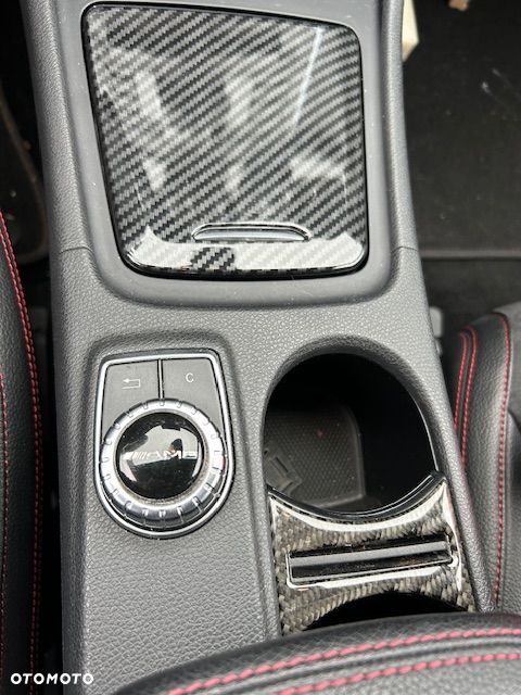 Mercedes-Benz CLA - 13
