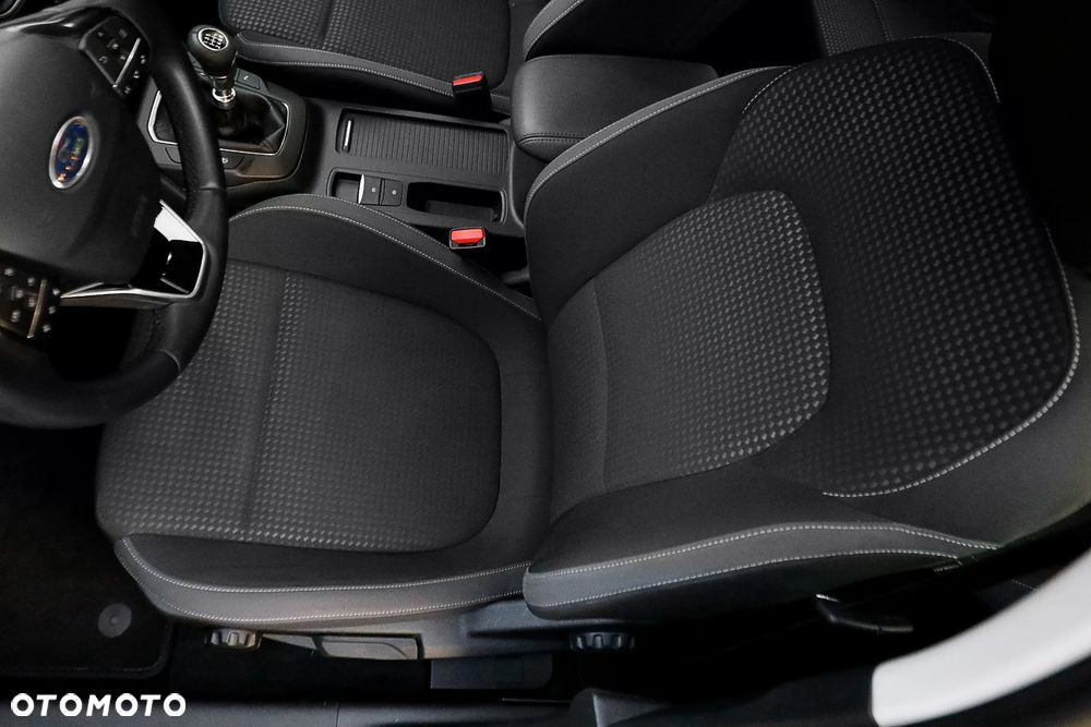 Ford Focus 1.0 EcoBoost Connected - 21