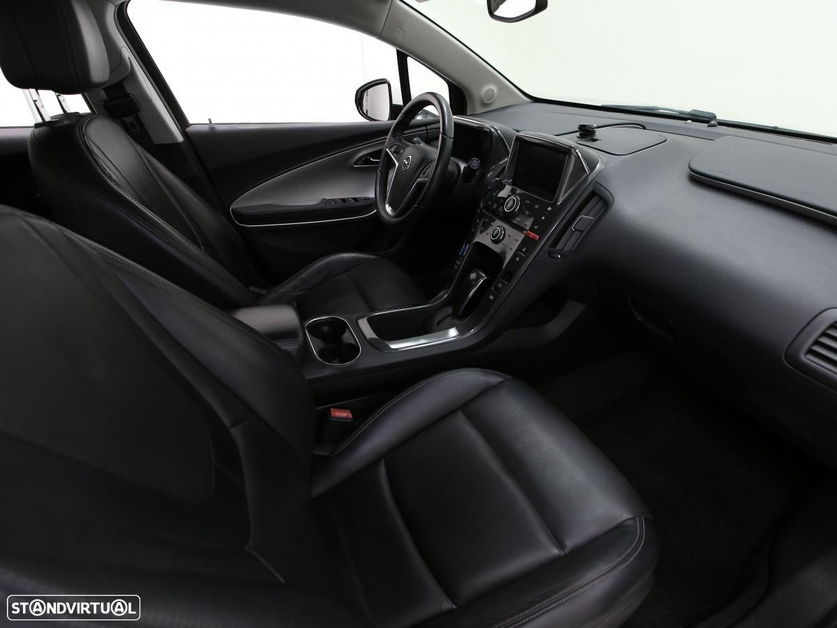 Opel Ampera - 10