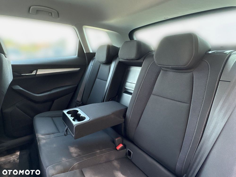 Skoda Karoq 1.5 TSI ACT Selection DSG - 36