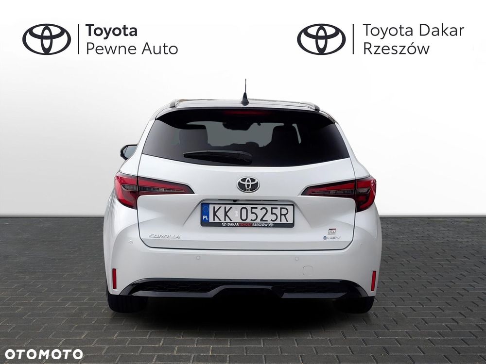 Toyota Corolla - 4