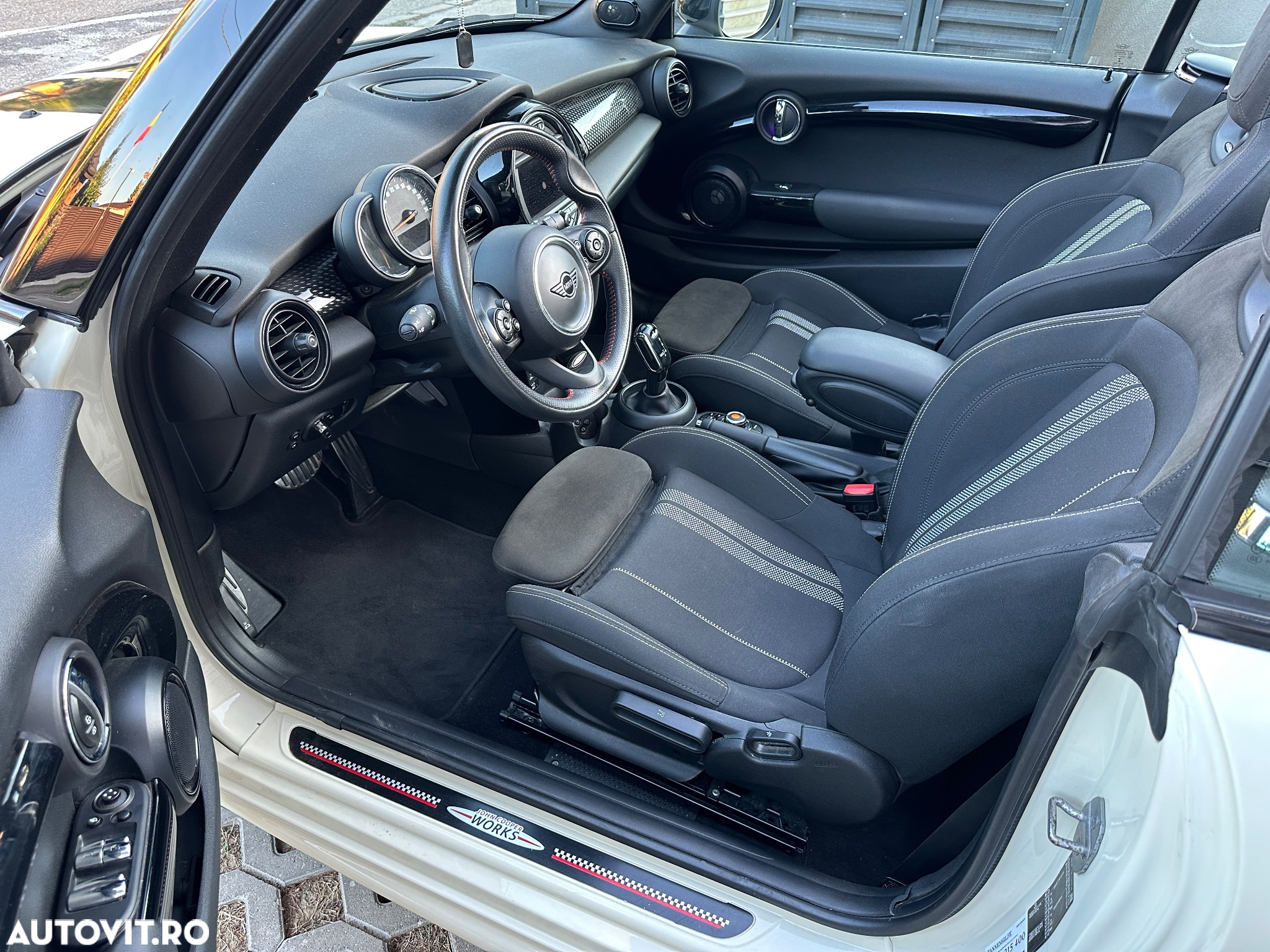 Mini Cooper S Sport-Aut. - 14