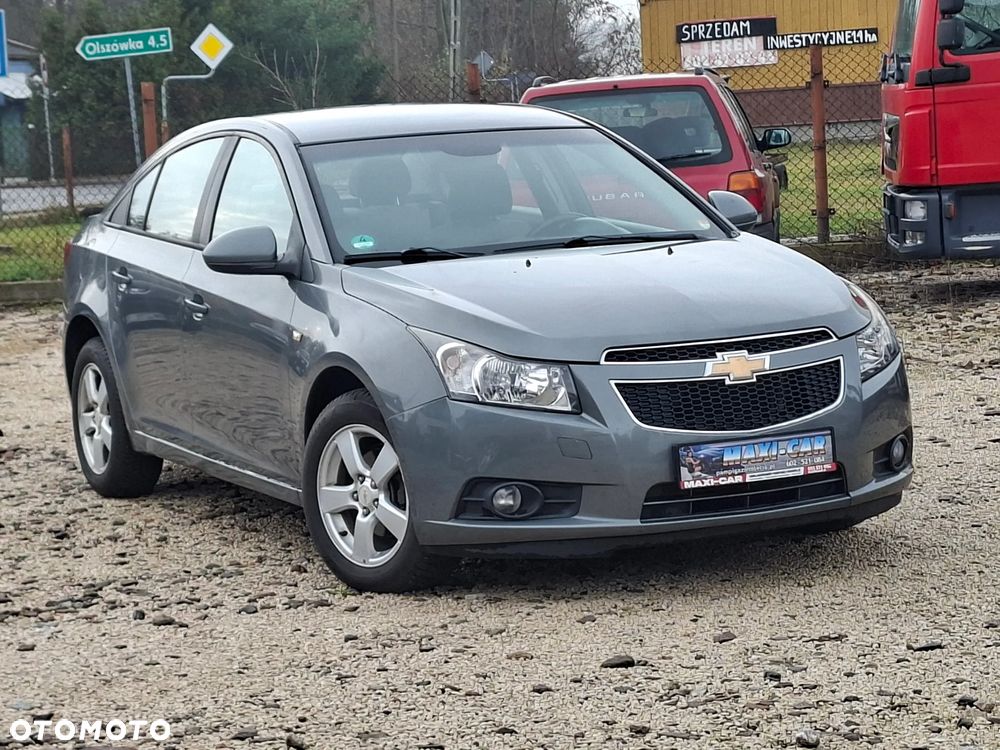 Chevrolet Cruze 1.6 LS - 10
