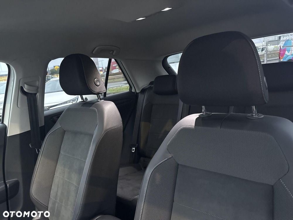 Volkswagen T-Roc 1.5 TSI Style DSG - 11