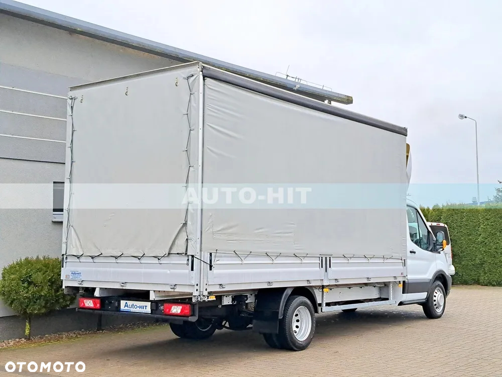 Ford Transit - 13
