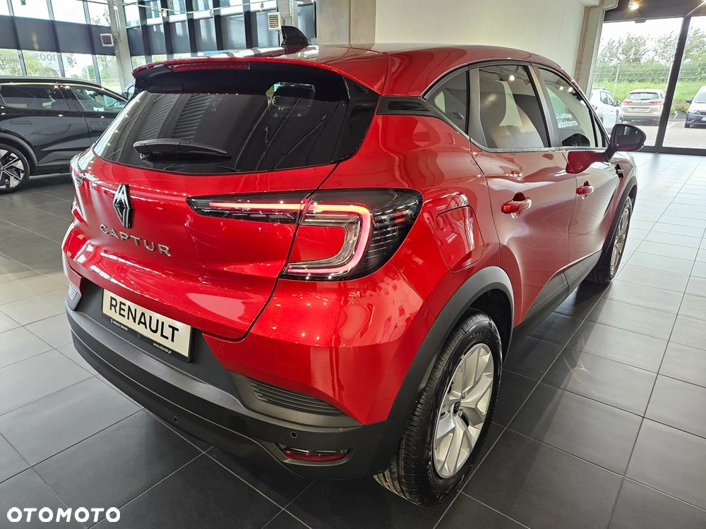 Renault Captur - 24