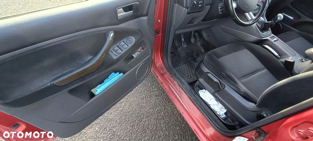 Ford C-MAX 2.0 Ghia - 14