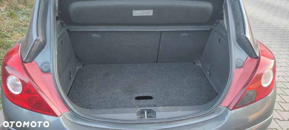 Opel Corsa - 11