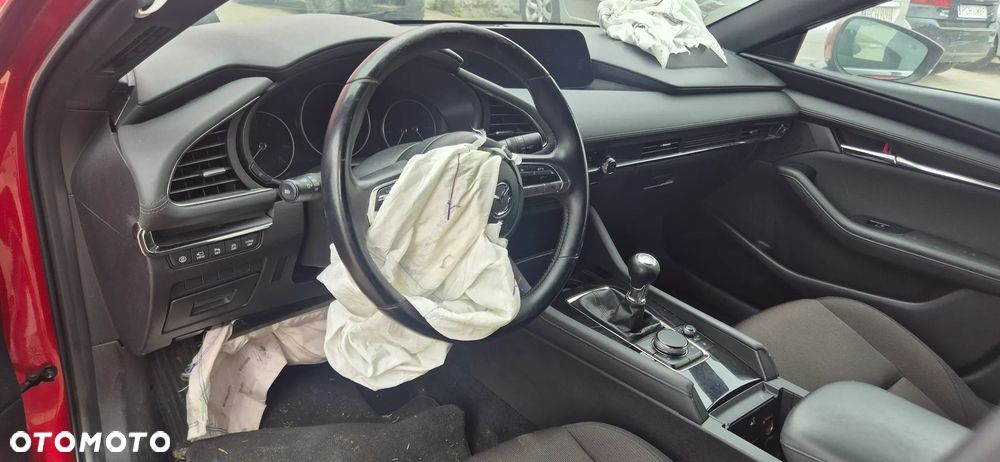 Mazda 3 - 16