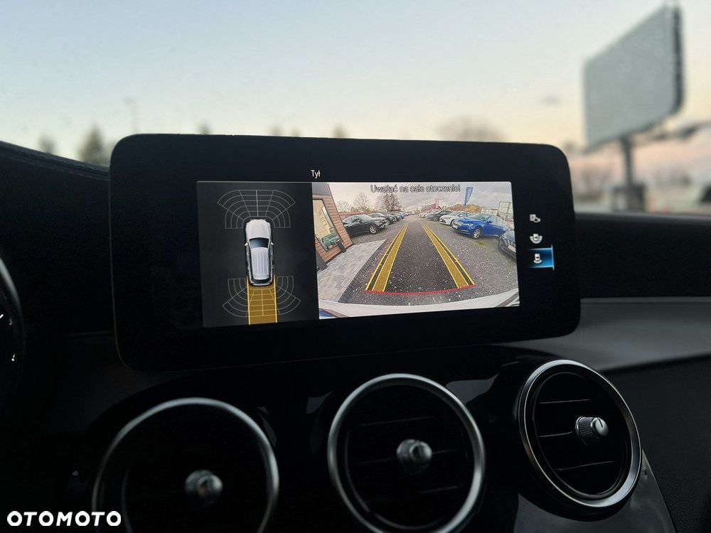 Mercedes-Benz GLC 200 d 4-Matic Business Edition - 24