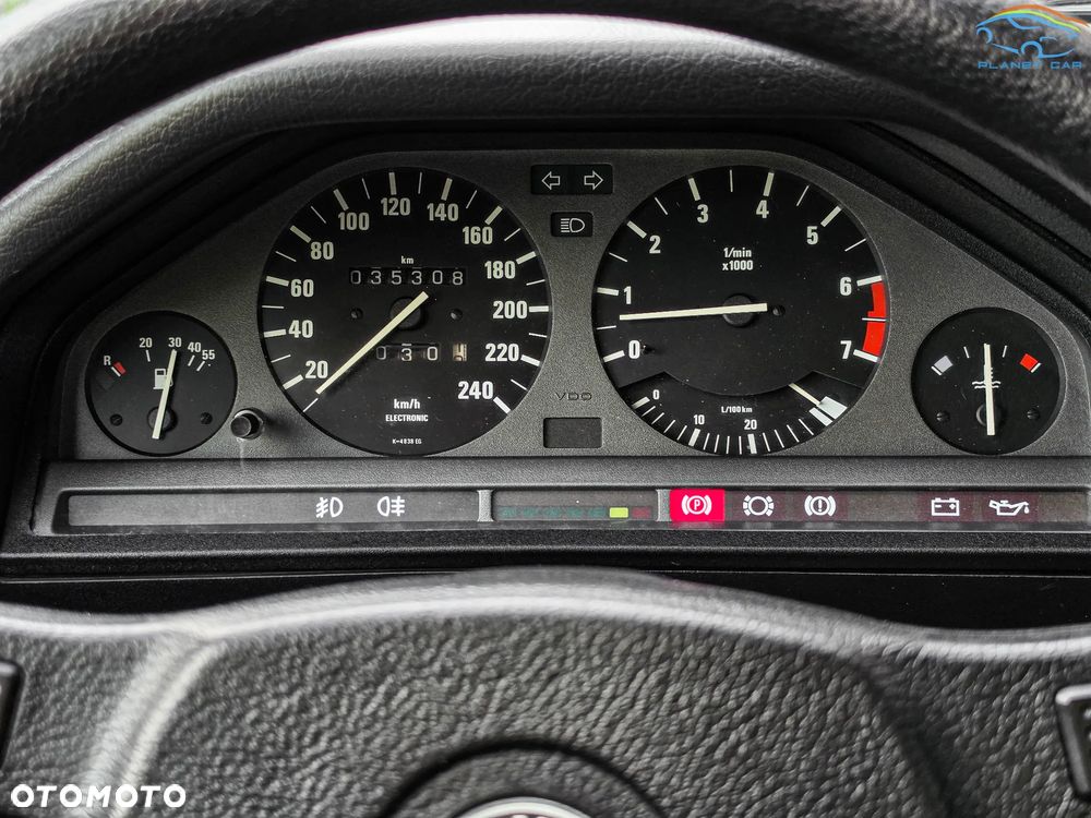 BMW Seria 3 - 25