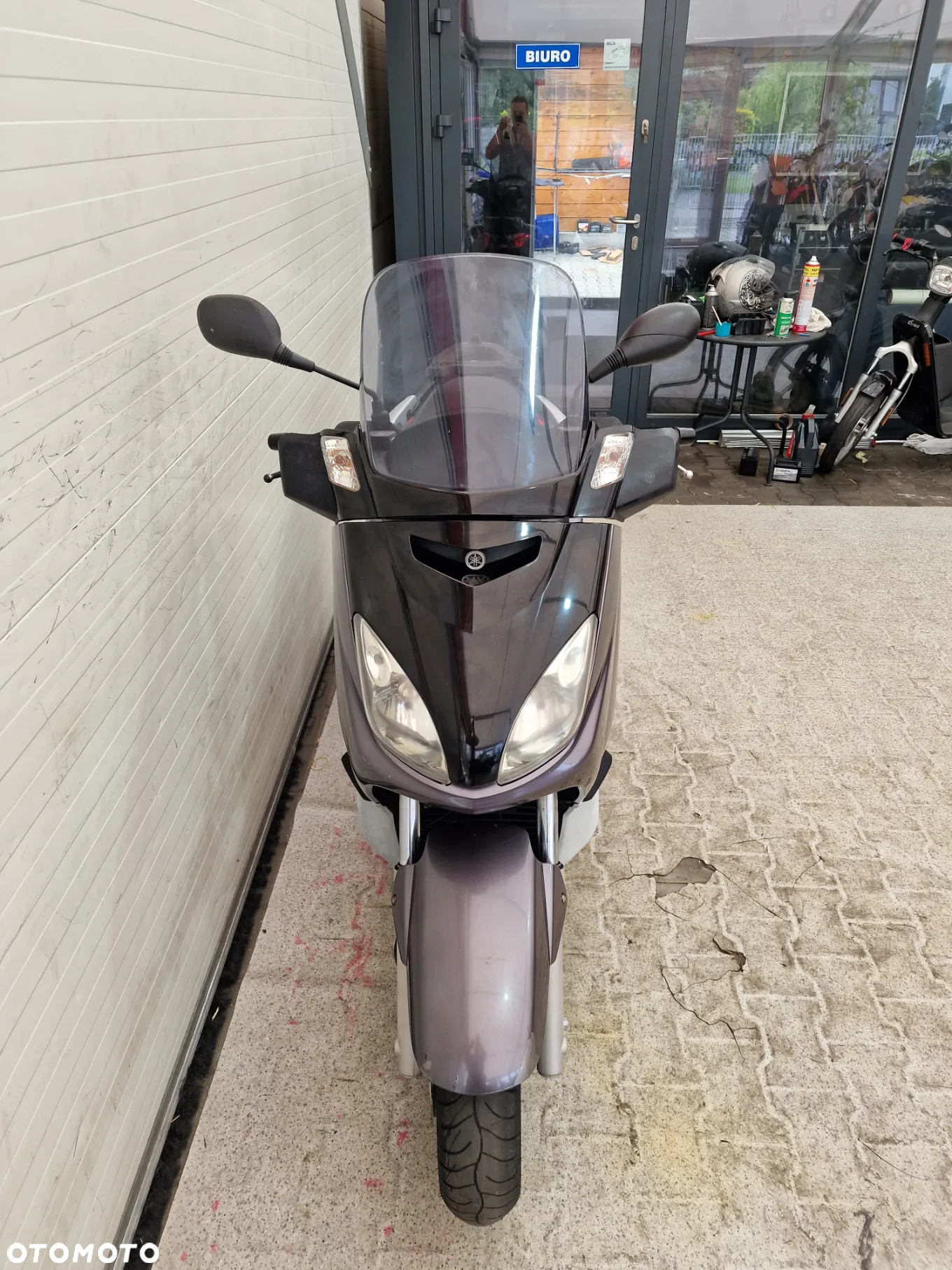 Yamaha X-max - 12