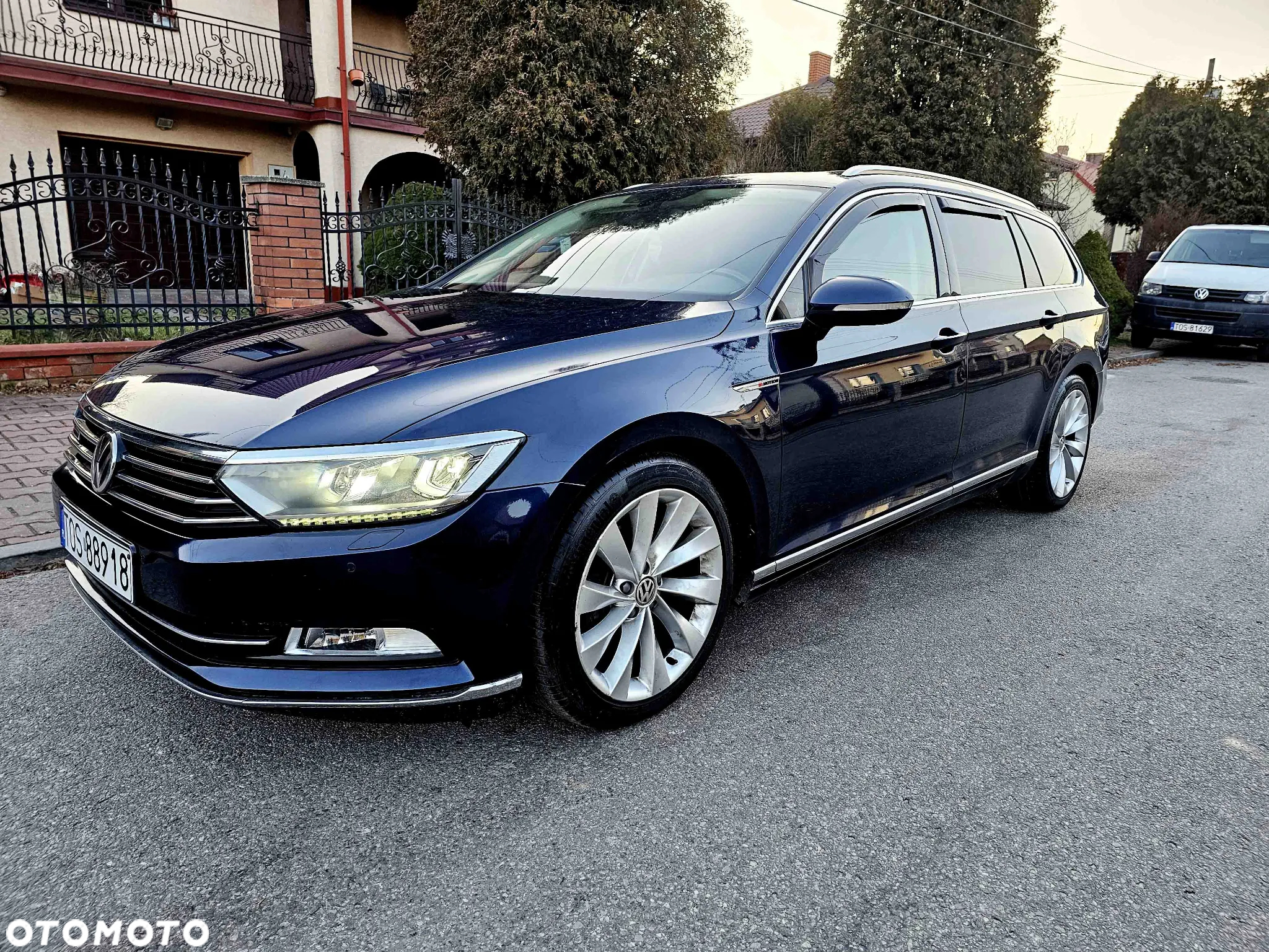 Volkswagen Passat Variant 2.0 TDI SCR 4Motion DSG Highline - 8