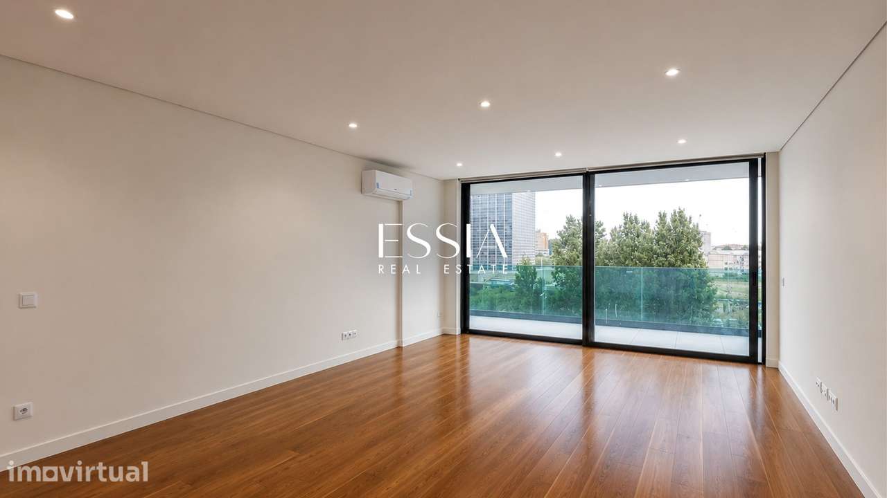 Apartamento T3 Varanda Terraço 38 m² e Garagem na Boavista Foco Bessa - Grande imagem: 4/16