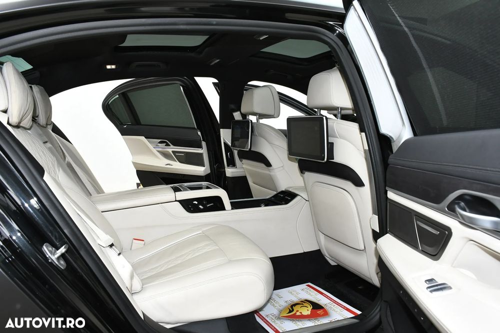 BMW Seria 7 740Ld xDrive MHEV - 11