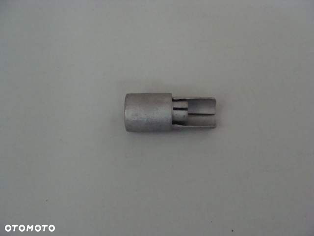 KOŃCÓWKA/ ADAPTER  RURKI NACIĄGU PLANDEKI /SCS/ SCHMITZ - 1