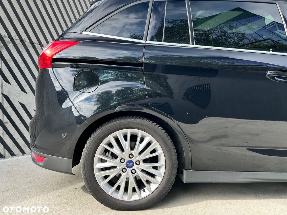 Ford Grand C-MAX - 38