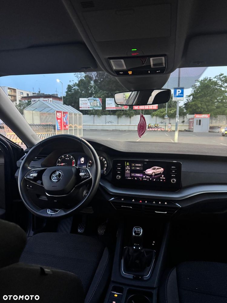 Skoda Octavia 1.5 TSI Edition 130 Selection - 2