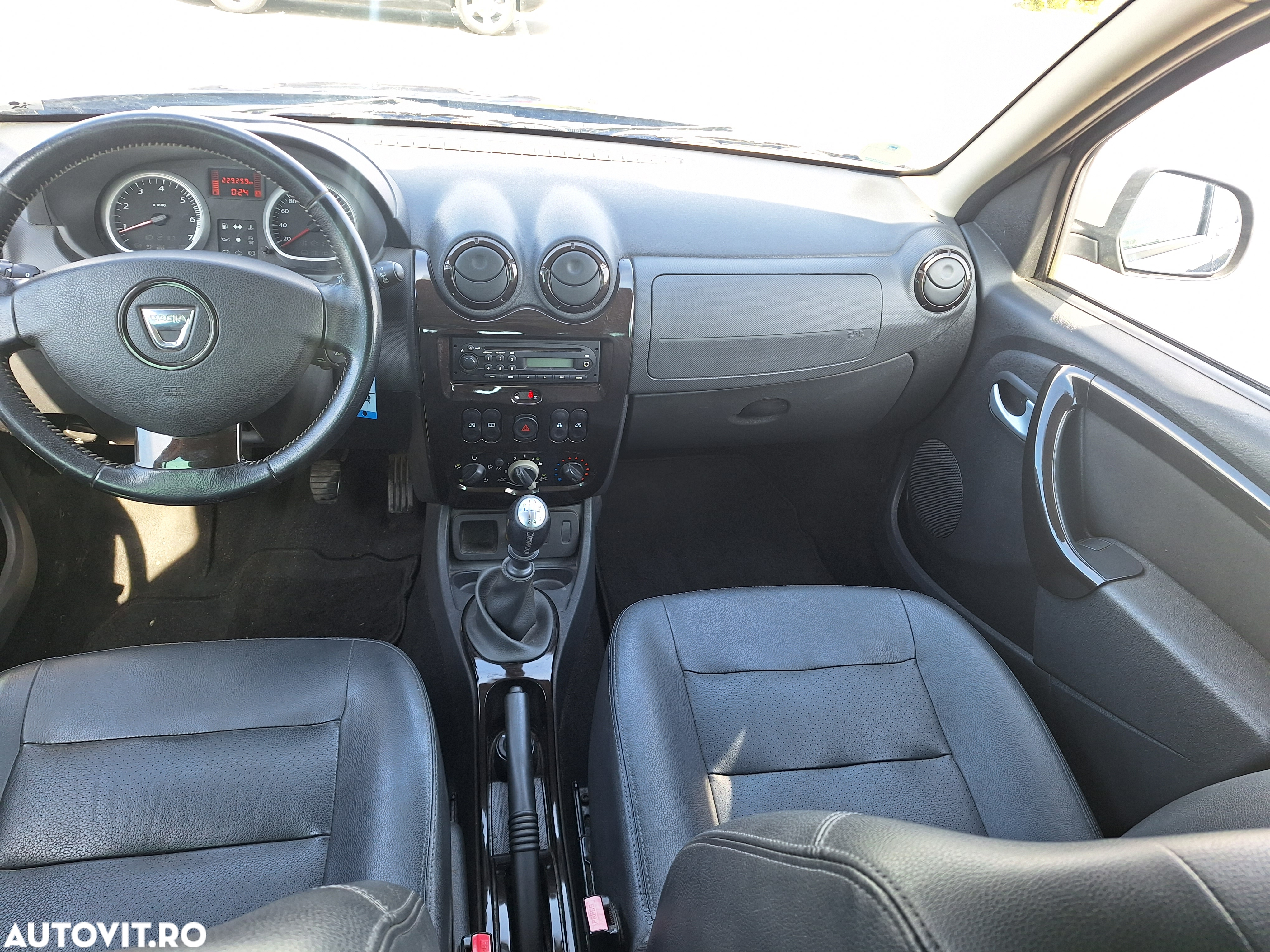 Dacia Duster 1.5 dCi 4x2 Prestige - 6