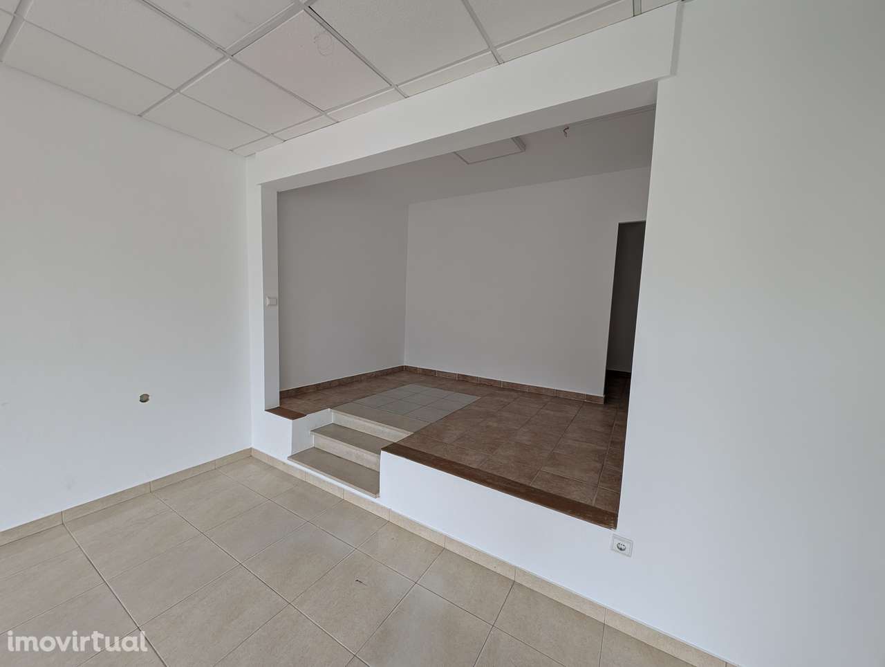 Loja / Escritório com 45m² – Bajouca, Leiria - Grande imagem: 2/8