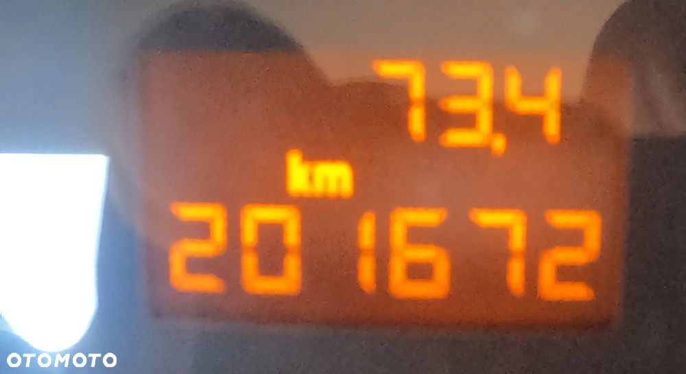 Opel Corsa 1.2 16V Essentia - 8