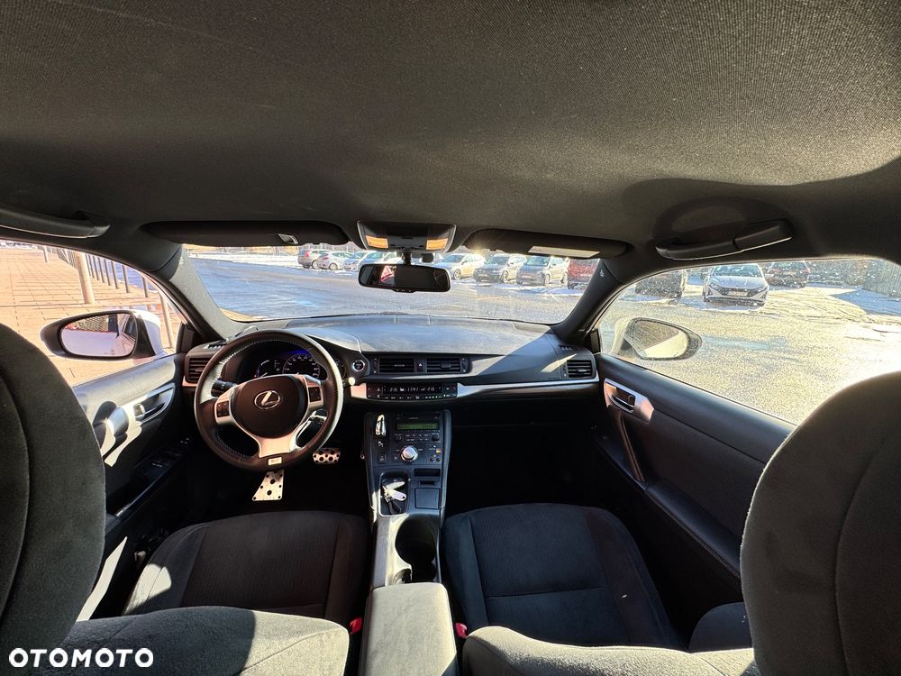 Lexus CT 200h F Sport - 12