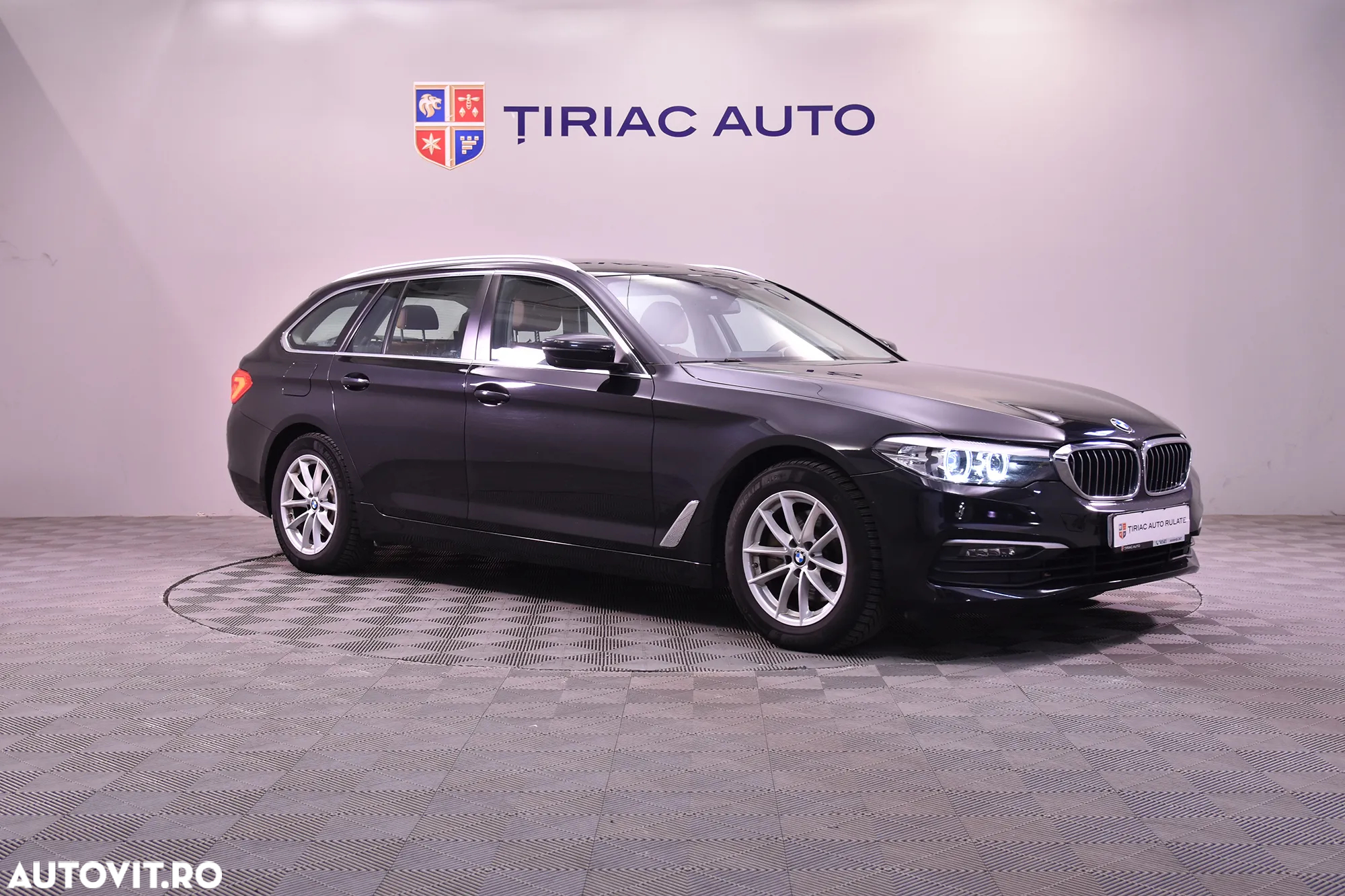 BMW Seria 5 520d Touring Aut. - 7