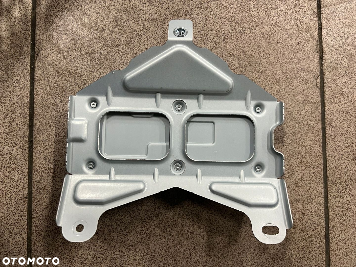 TESLA MODEL Y 20- MODUŁ TUNER RADIA FM/DAB 1527973-00-D - 4