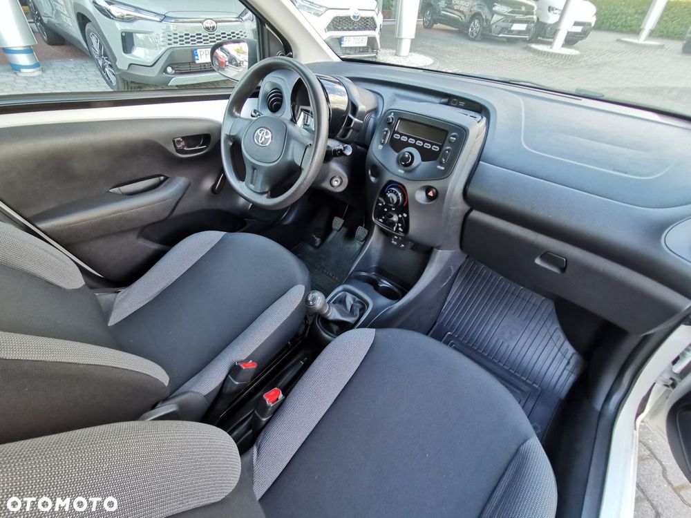 Toyota Aygo - 16