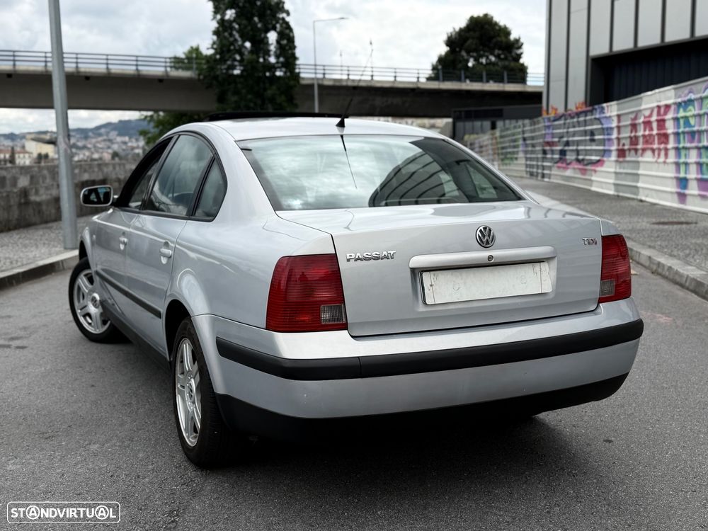 VW Passat 1.9 TDi Trendline - 7