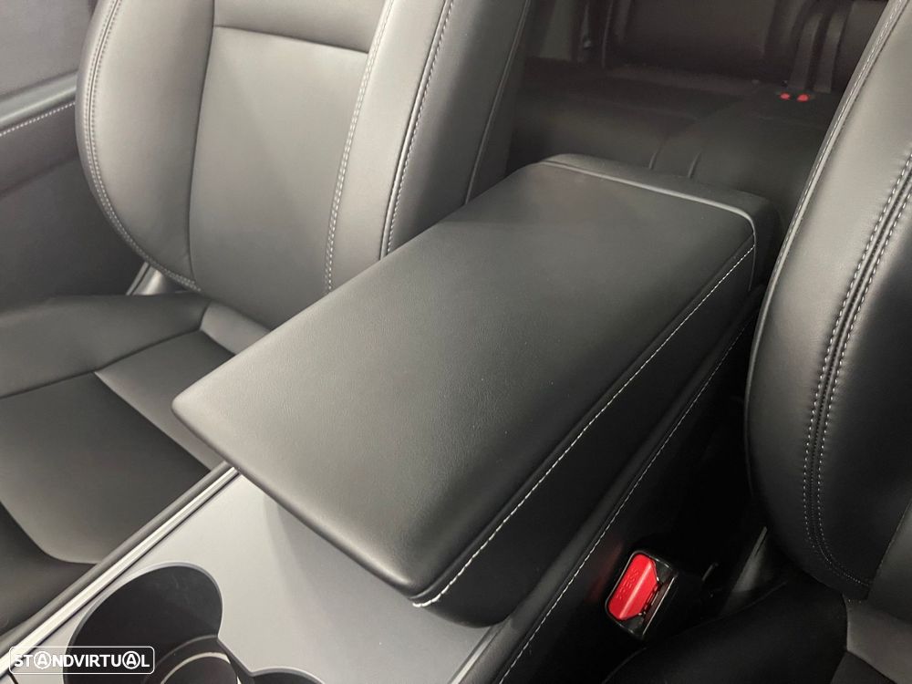 Tesla Model Y RWD - 43