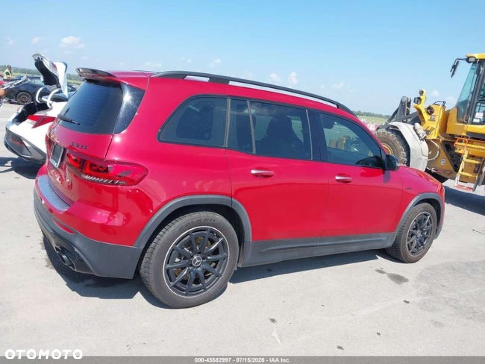Mercedes-Benz GLB - 7
