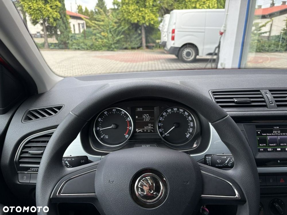 Skoda Fabia - 19