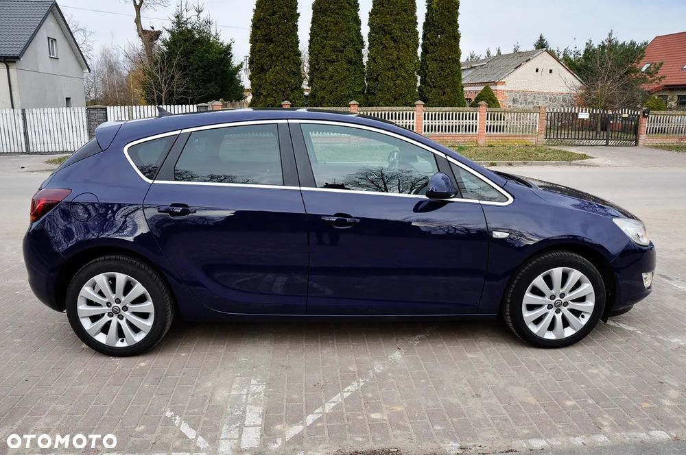 Opel Astra 1.4 Cosmo - 3