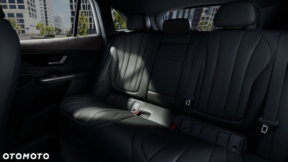 Mercedes-Benz EQE - 6