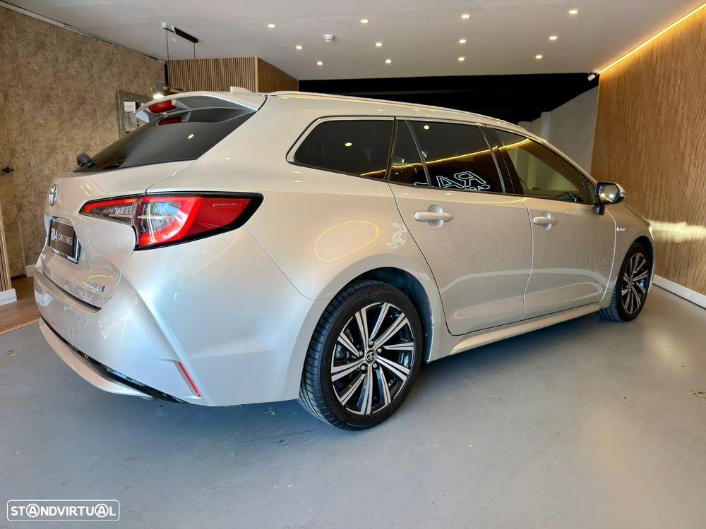 Toyota Corolla Touring Sports 1.8 Hybrid Exclusive - 27