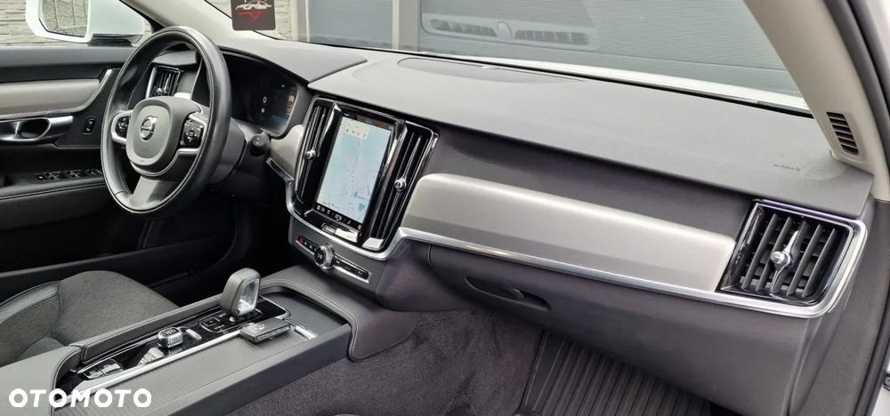 Volvo V90 B4 D Geartronic Momentum - 24
