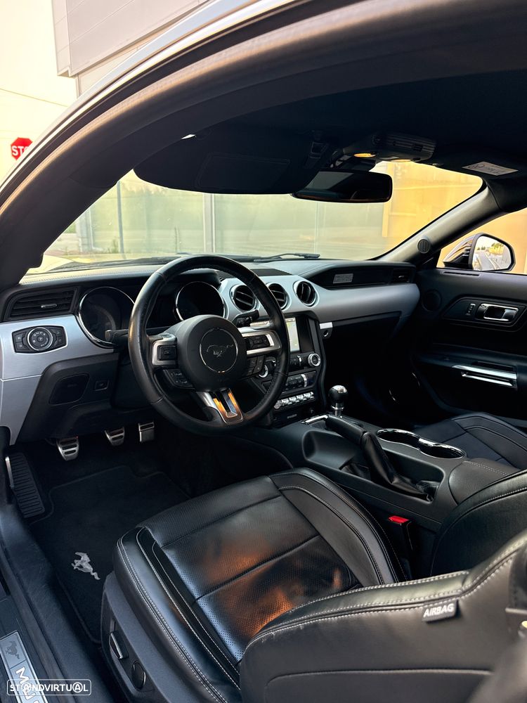 Ford Mustang 2.3i EcoBoost - 14
