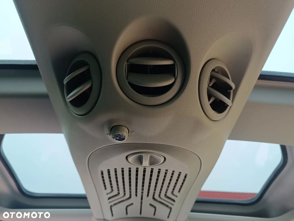 Citroën Berlingo Multispace BlueHDi 120 S&S SHINE - 31