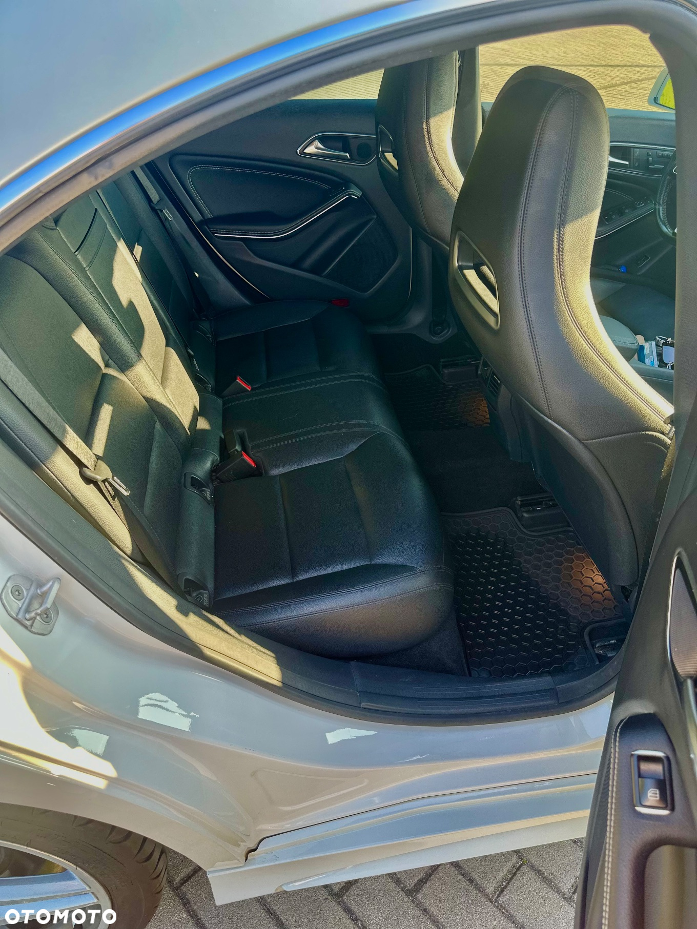Mercedes-Benz CLA 250 4-Matic AMG Line - 8