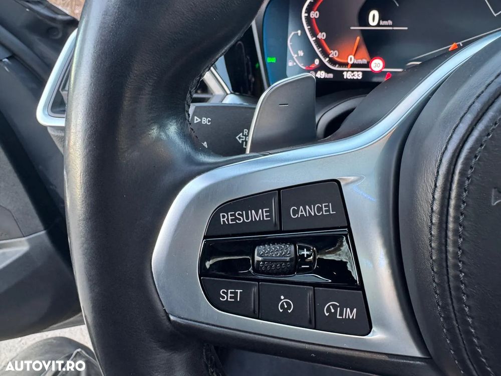 BMW Seria 3 320i Aut. M Sport - 27