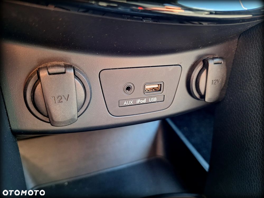 Hyundai i30 1.6 GDI BlueDrive Premium DCT - 27