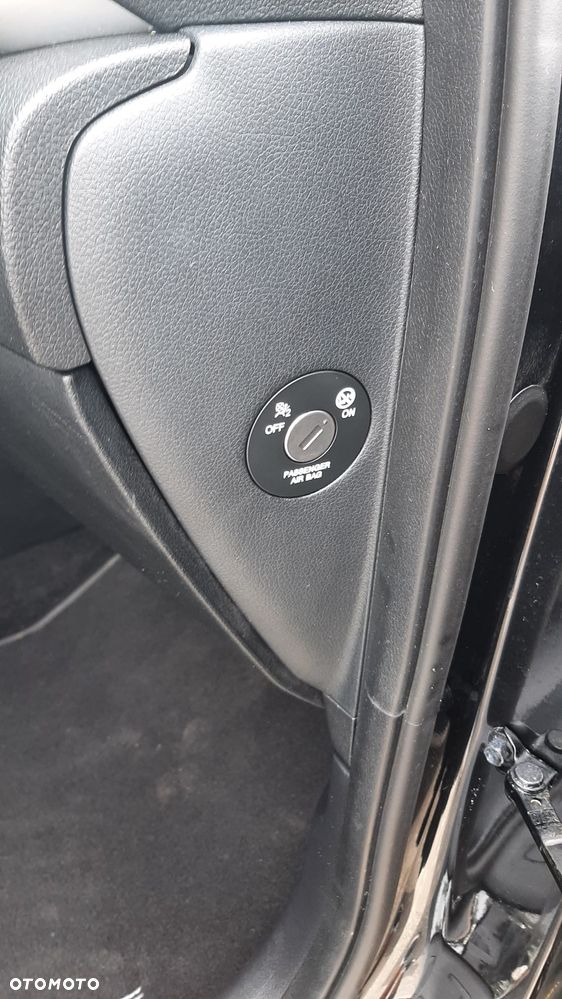 Kia Sportage 1.6 GDI 2WD Attract - 33