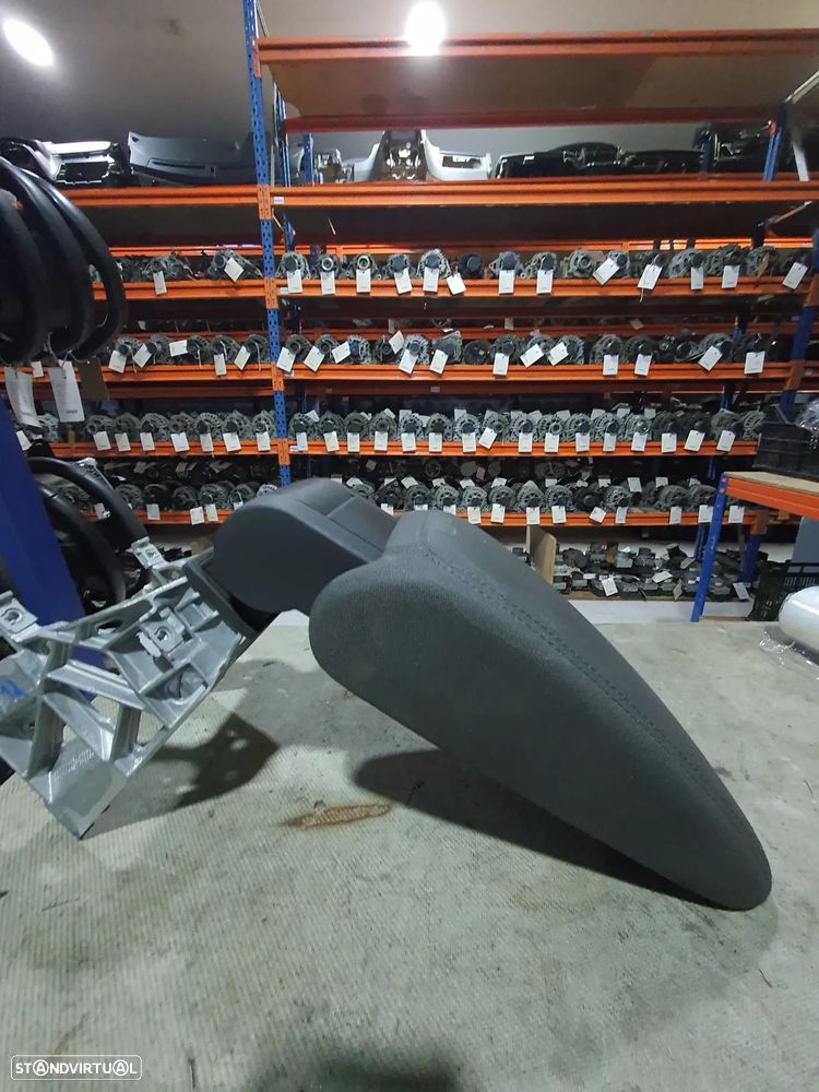 APOIO DE BRAÇO AUDI A3 12- / 8V0864283