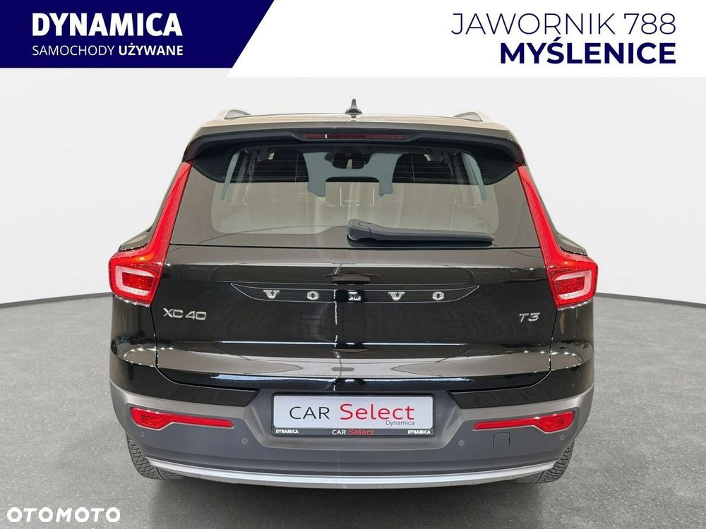 Volvo XC 40 - 8